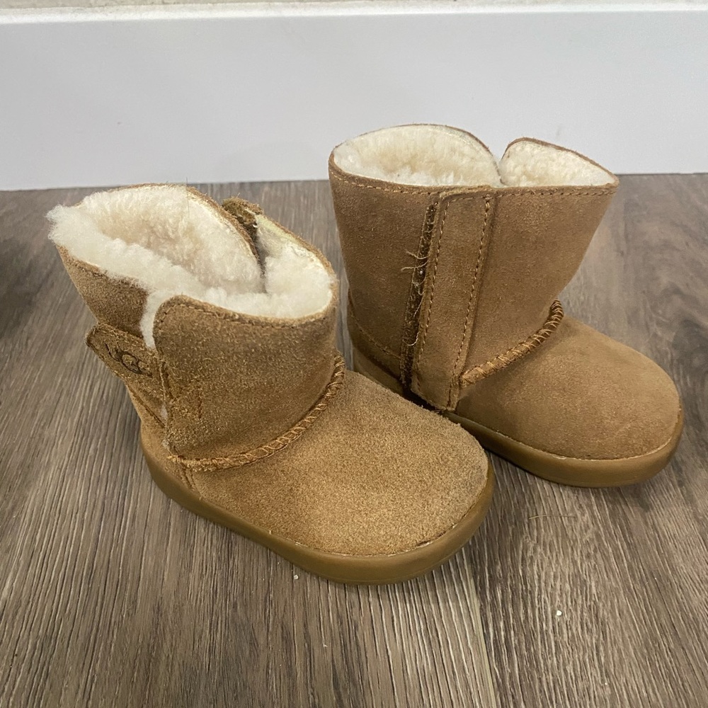 Baby Ugg boots size 2